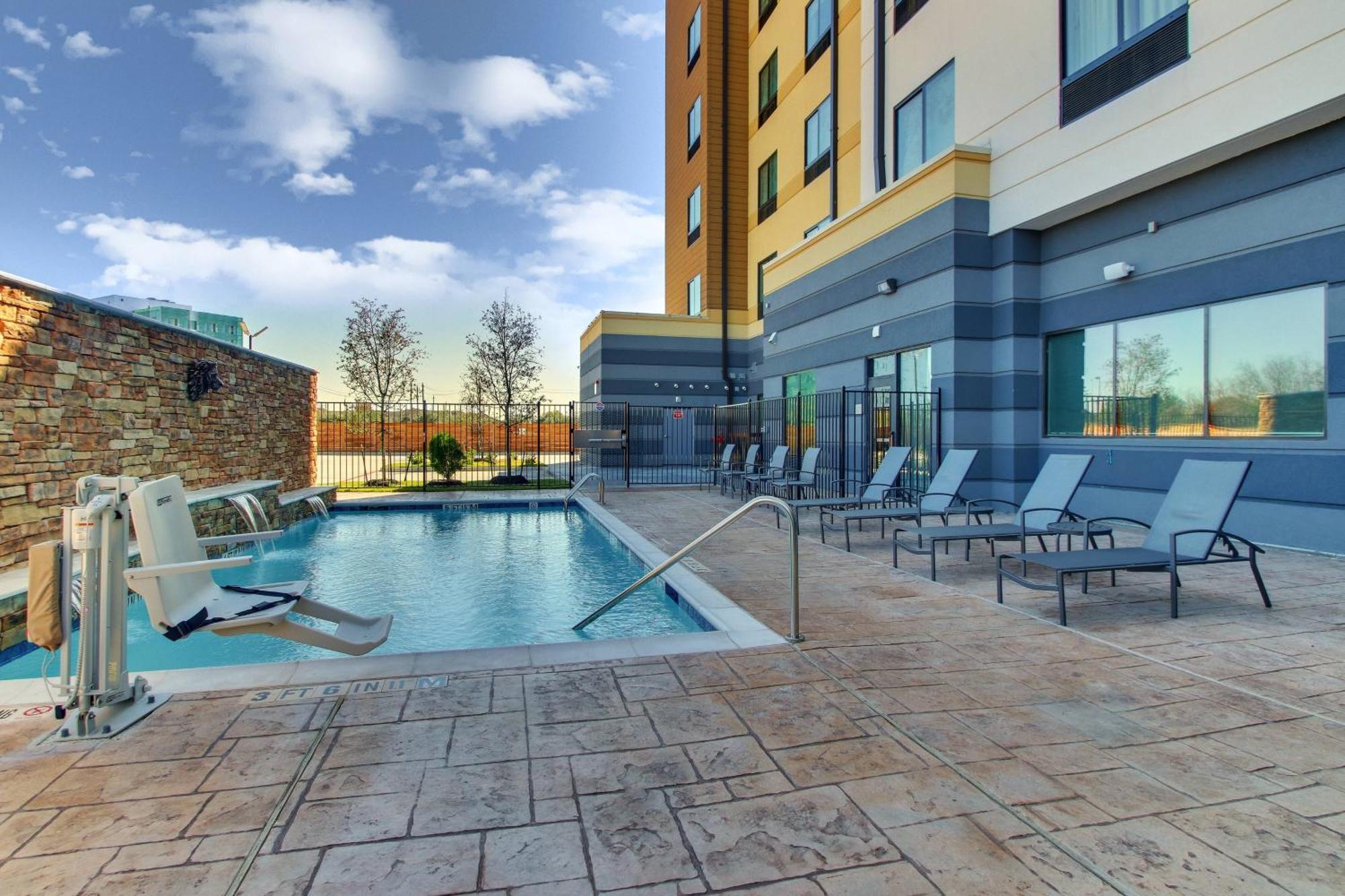 Fairfield Inn And Suites By Marriott Houston Brookhollow Zewnętrze zdjęcie